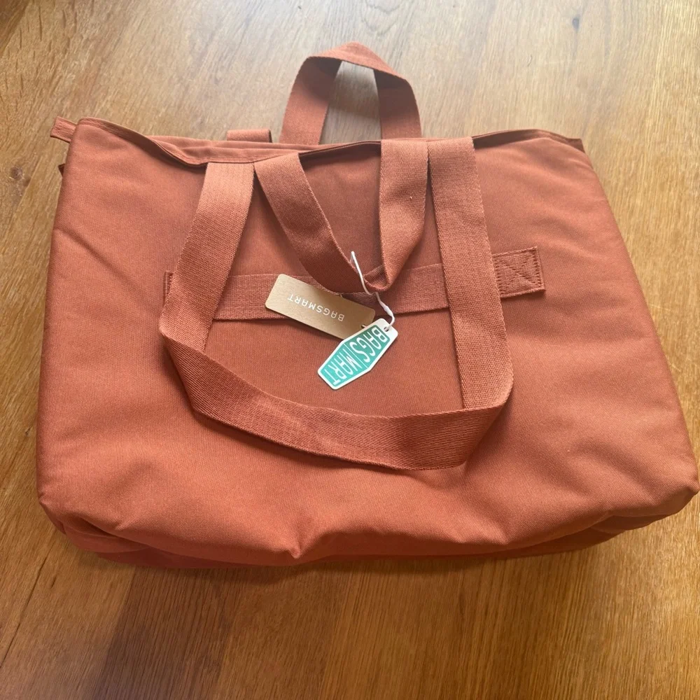 BAGSMART Halo 25L Work Tote NWT Brown